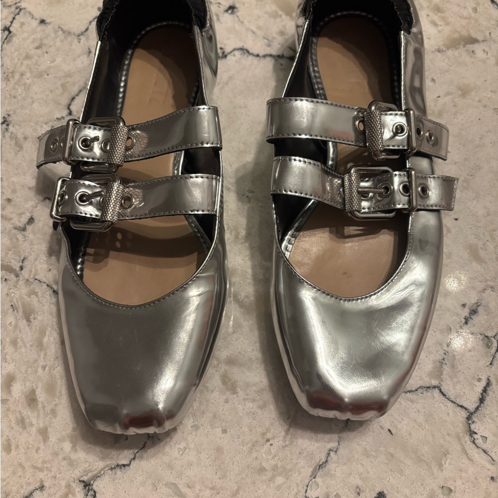 SCHUTZ Silver Flats with Buckle Detail